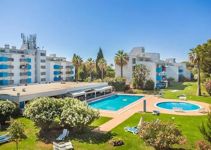 Apartment 1br With Pool @ Azul