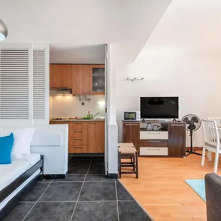 1br With Pool @ Azul