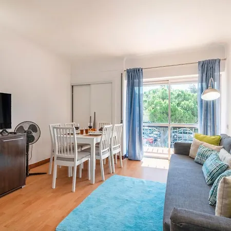 Apartament 1br With Pool @ Azul *