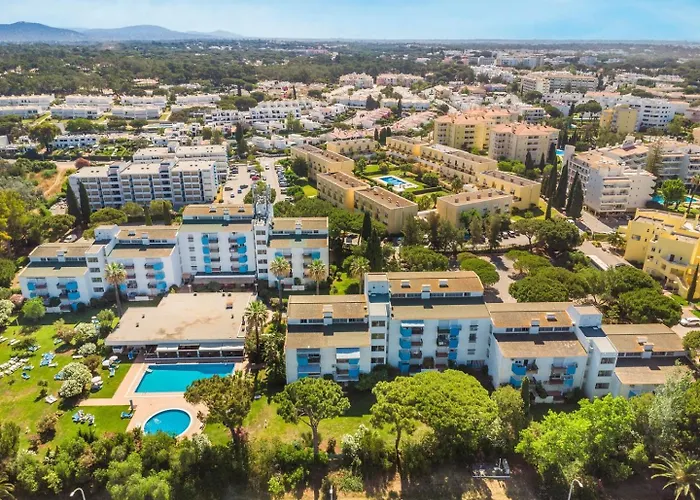 1br With Pool @ Azul